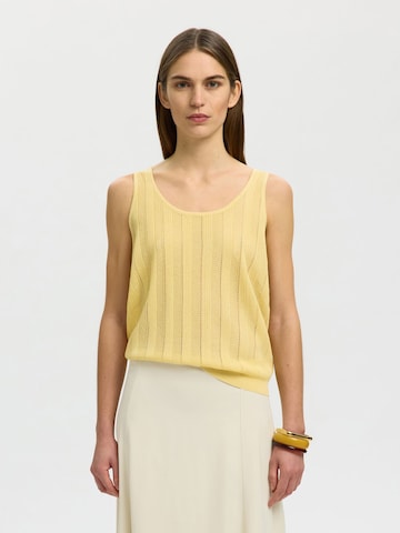 SELECTED Knitted top in Yellow: front