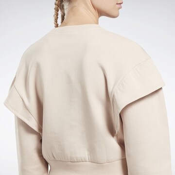 Reebok Sportief sweatshirt in Beige