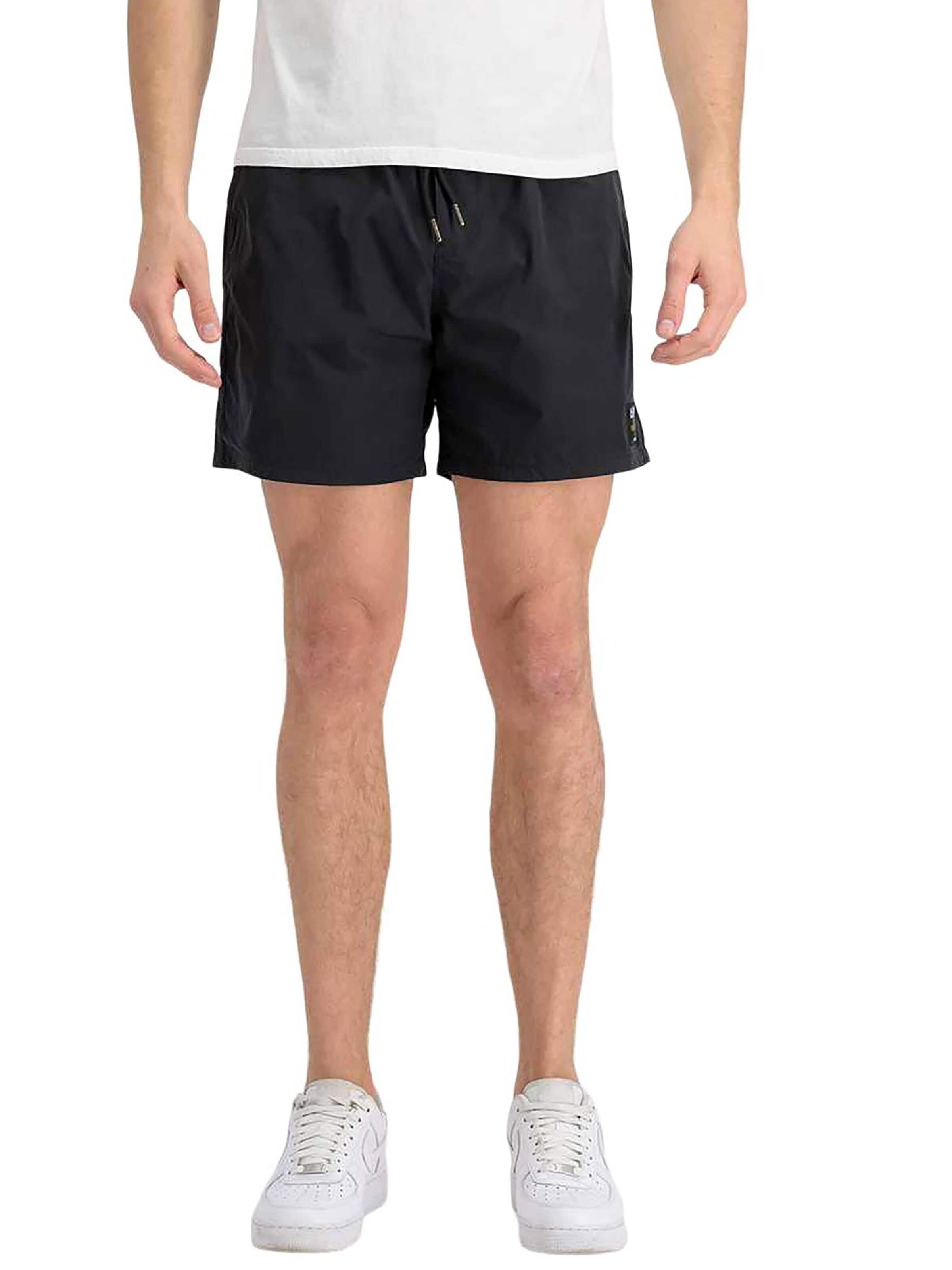 ALPHA INDUSTRIES Regular Hose 'Nylon'‌‌ in Schwarz: Vorderseite