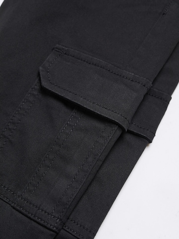 MANGO KIDS Normalny krój Spodnie w kolorze czarny