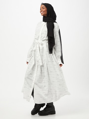 LOOKS by Wolfgang Joop Shirt dress in White