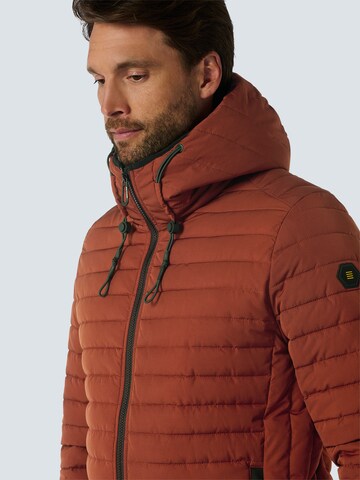 No Excess Between-season jacket in Red