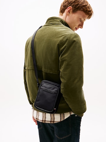 TOMMY HILFIGER Сумка через плечо в Черный
