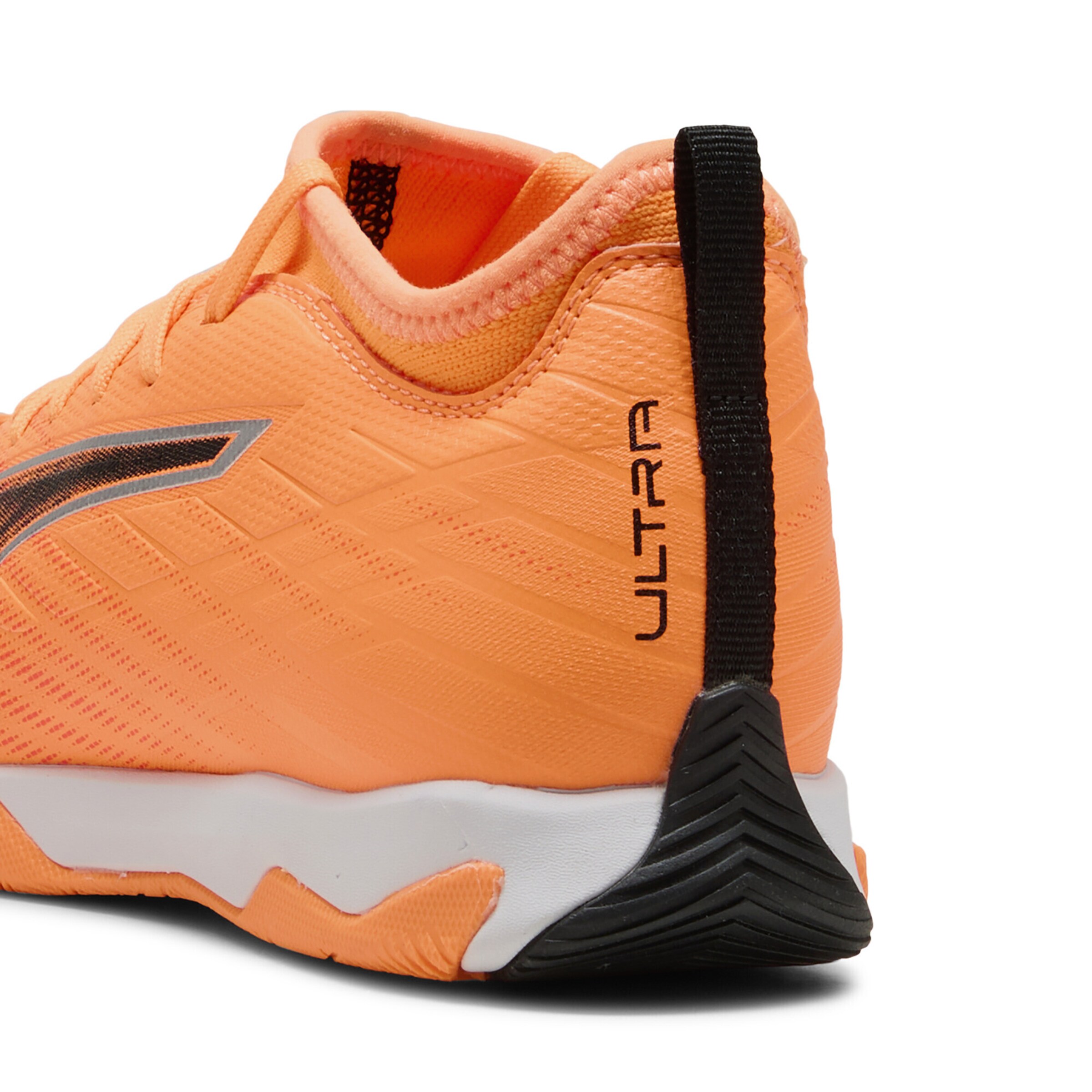 PUMA Sportschuh 'Ultra 6 Match' in Orange