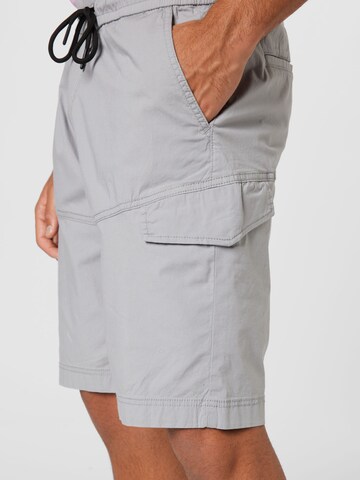 TOM TAILOR DENIM Regular Shorts in Grau