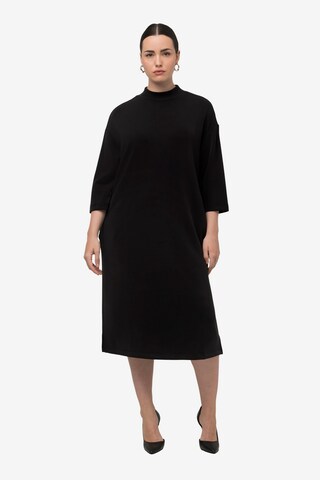 Robe Ulla Popken en noir