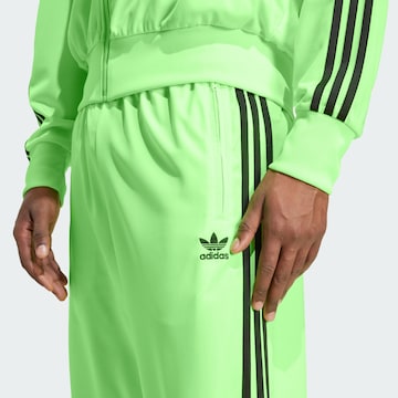 ADIDAS ORIGINALS Regular Trousers 'Adicolor Classics Firebird' in Green