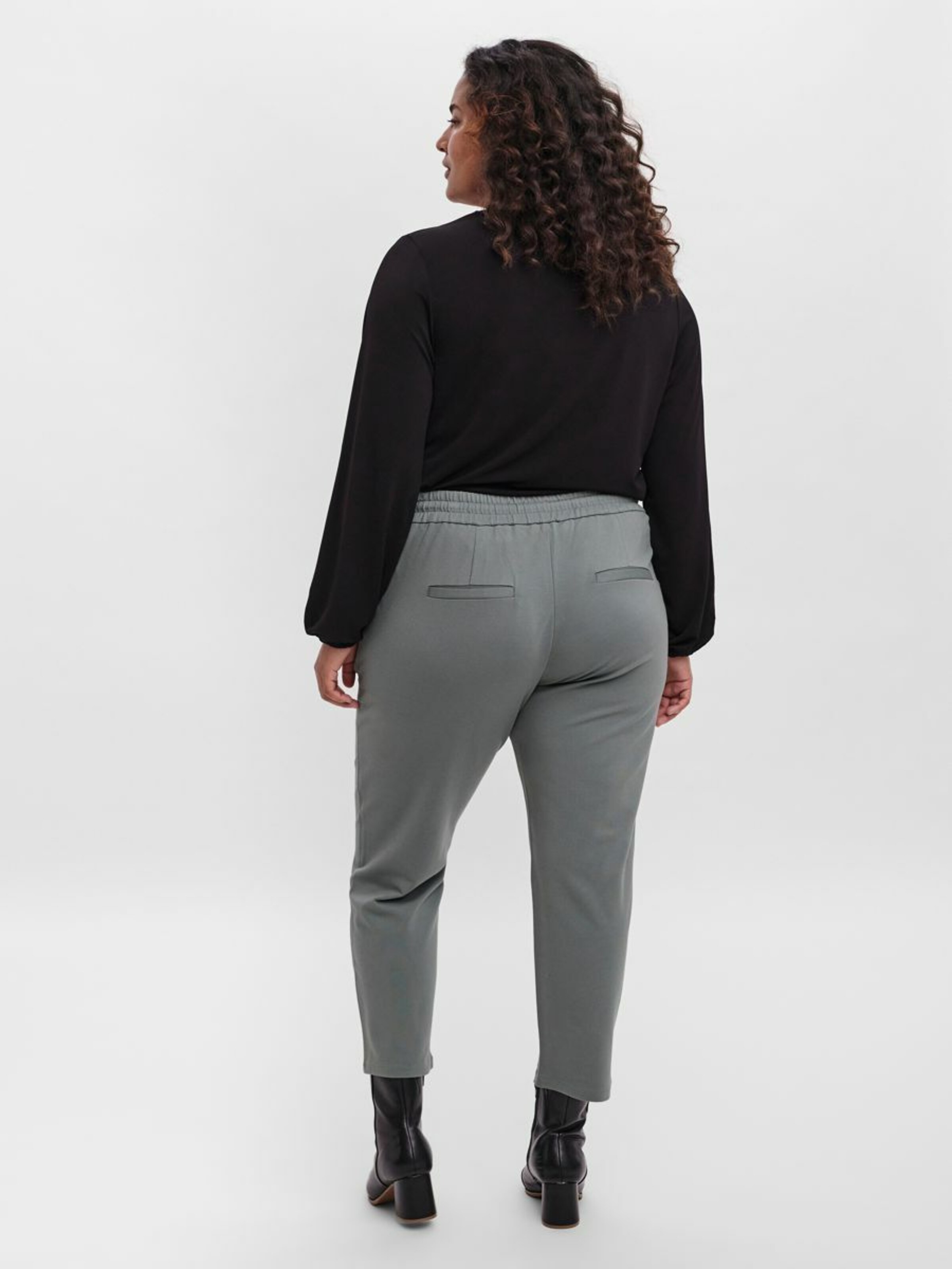 Frauen Große Größen Vero Moda Curve Hose in Pastellgrün - IV54542