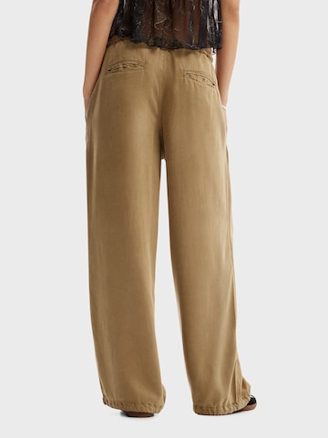 Wide leg Pantaloni di Desigual in marrone