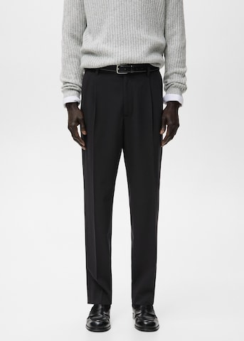 MANGO MAN Regular Pleated Pants 'Milo' in Black: front