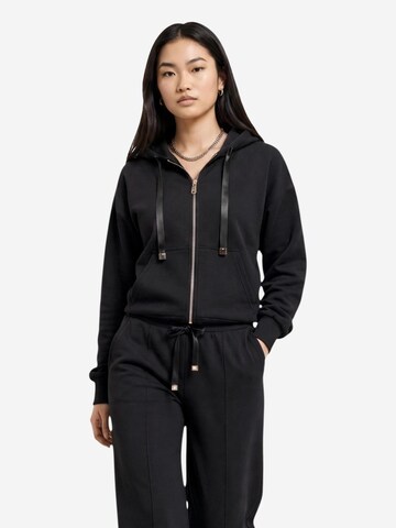 Giacca di felpa 'Onlmyra L/S Hoodie Ub Swt 15380272' di ONLY in nero