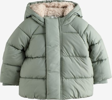 Next Talvitakki värissä vihreä: etupuoli