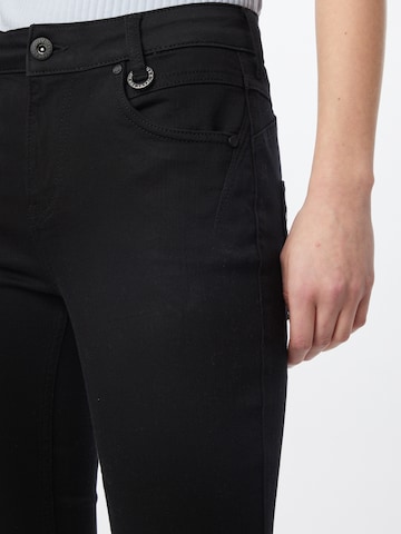 PULZ Jeans - Skinny Vaquero 'Emma' en negro