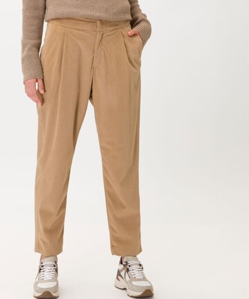 BRAX Loose fit Pleat-front trousers 'Melo' in Brown: front