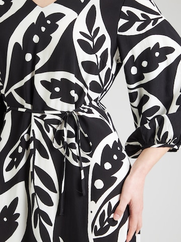 ZABAIONE Jurk 'Ra44nia' in Zwart