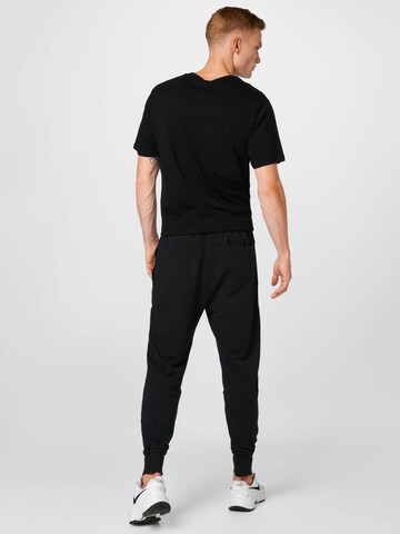 Abercrombie & Fitch Tapered Hose in Schwarz