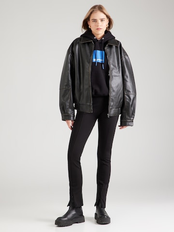 KARL LAGERFELD JEANS - Sweatshirt em preto