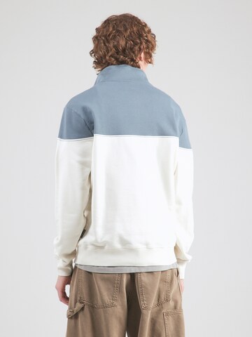 NAPAPIJRI Sweatshirt 'B-Saturnia' in Weiß