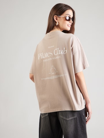 T-shirt 'OULU' Pegador en beige : devant