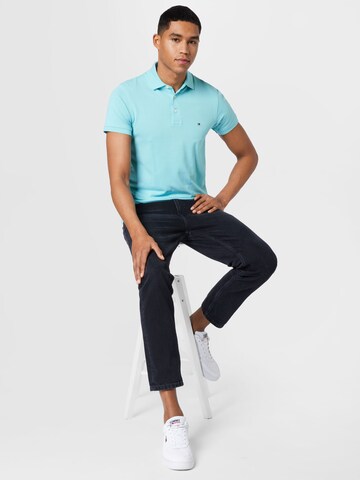 TOMMY HILFIGER Tričko – modrá