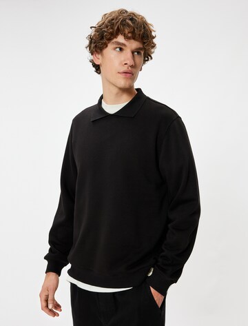 Koton Sweatshirt in Zwart: voorkant