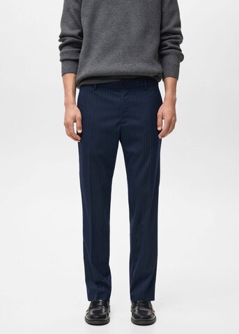 MANGO MAN Slim fit Pleated Pants 'Johan' in Blue: front