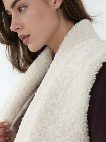 Hiccup - Colete em bege