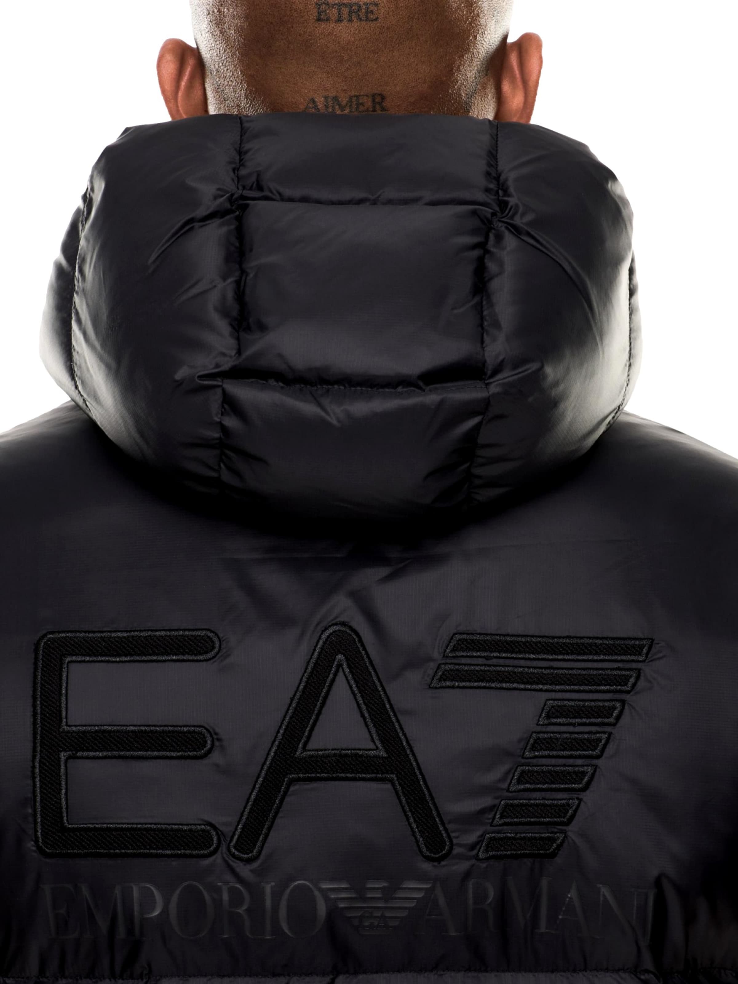 EA7 Emporio Armani Jacke in Schwarz