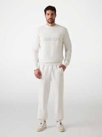 GUESS Sweatshirt in Weiß