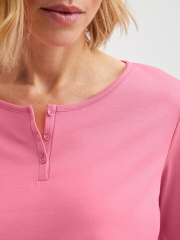 Camicia da notte 'Sleep Over M&M' di CALIDA in rosa