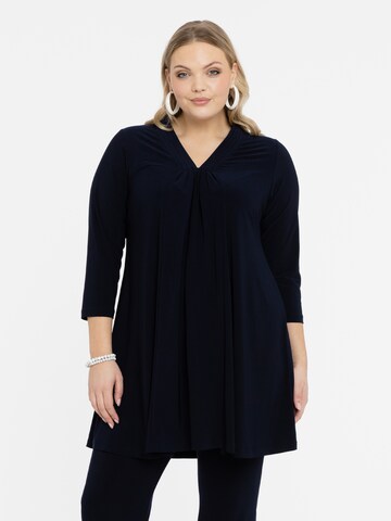 Yoek Tunic in Blue: front