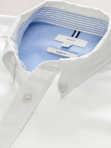 Coupe slim Chemise Next en blanc