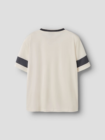 LMTD - Camiseta en blanco