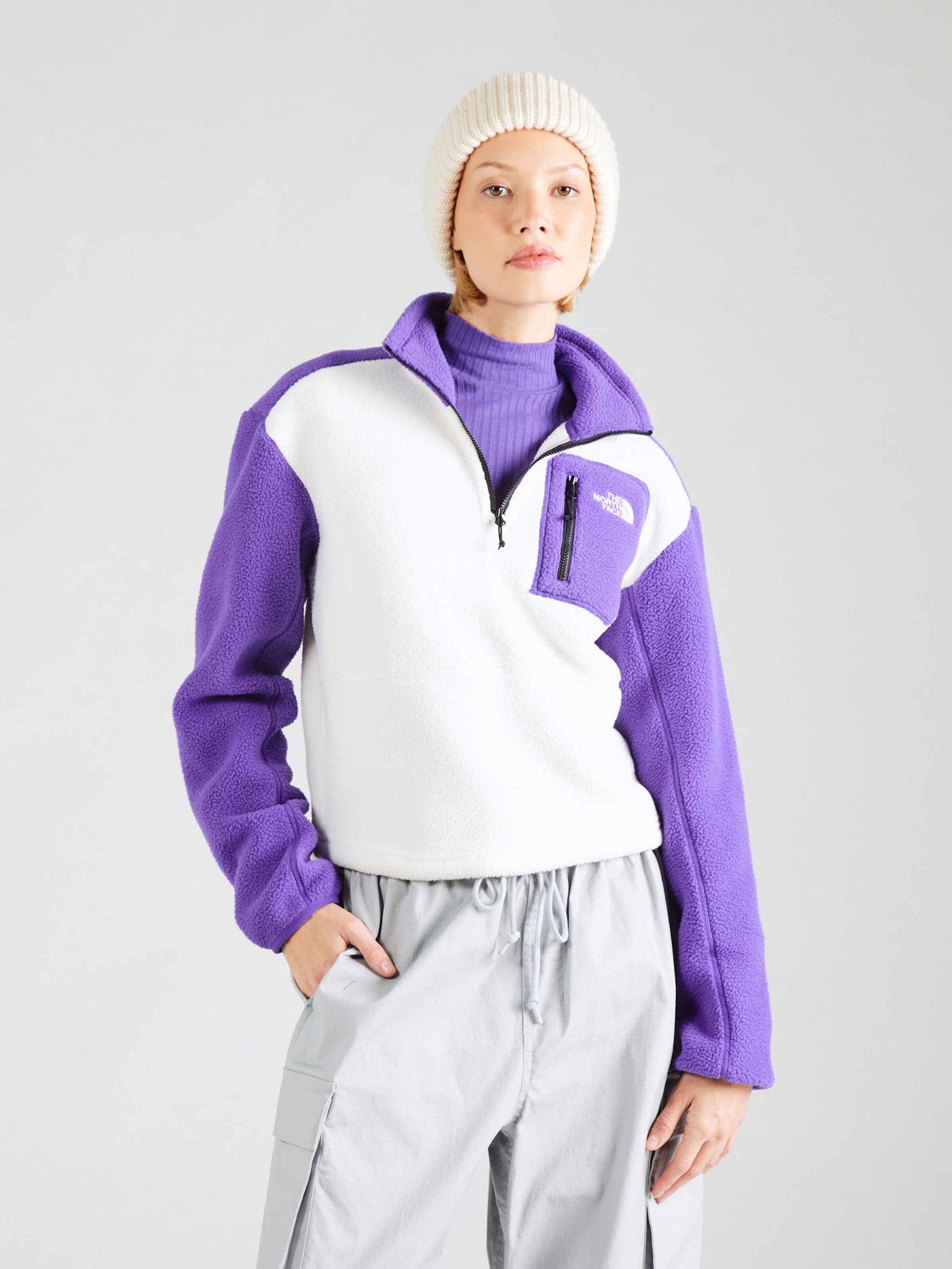 Pull over de sport YUMIORI THE NORTH FACE en Violet Fonce Blanc ABOUT YOU