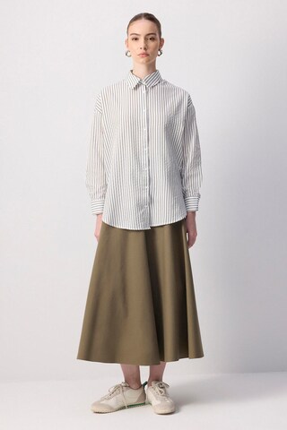 Touche Prive Shirt in Green: front