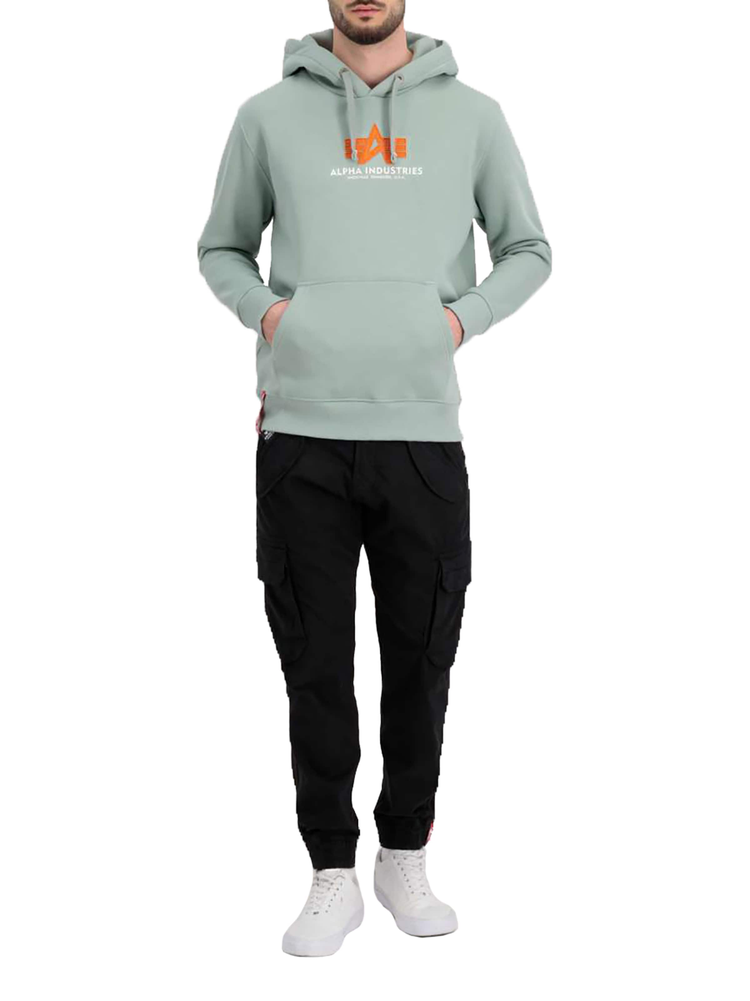 ALPHA INDUSTRIES Sweatshirt in Green