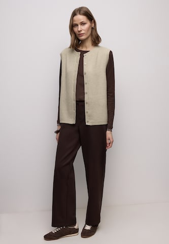 STREET ONE Knitted Vest in Beige: front