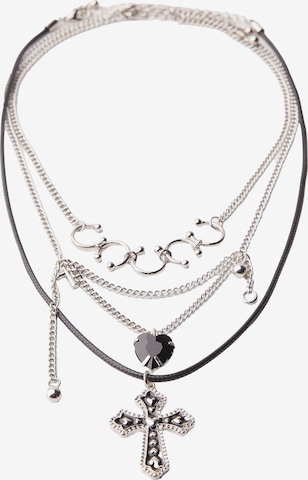 Bershka Necklace in Silver: front