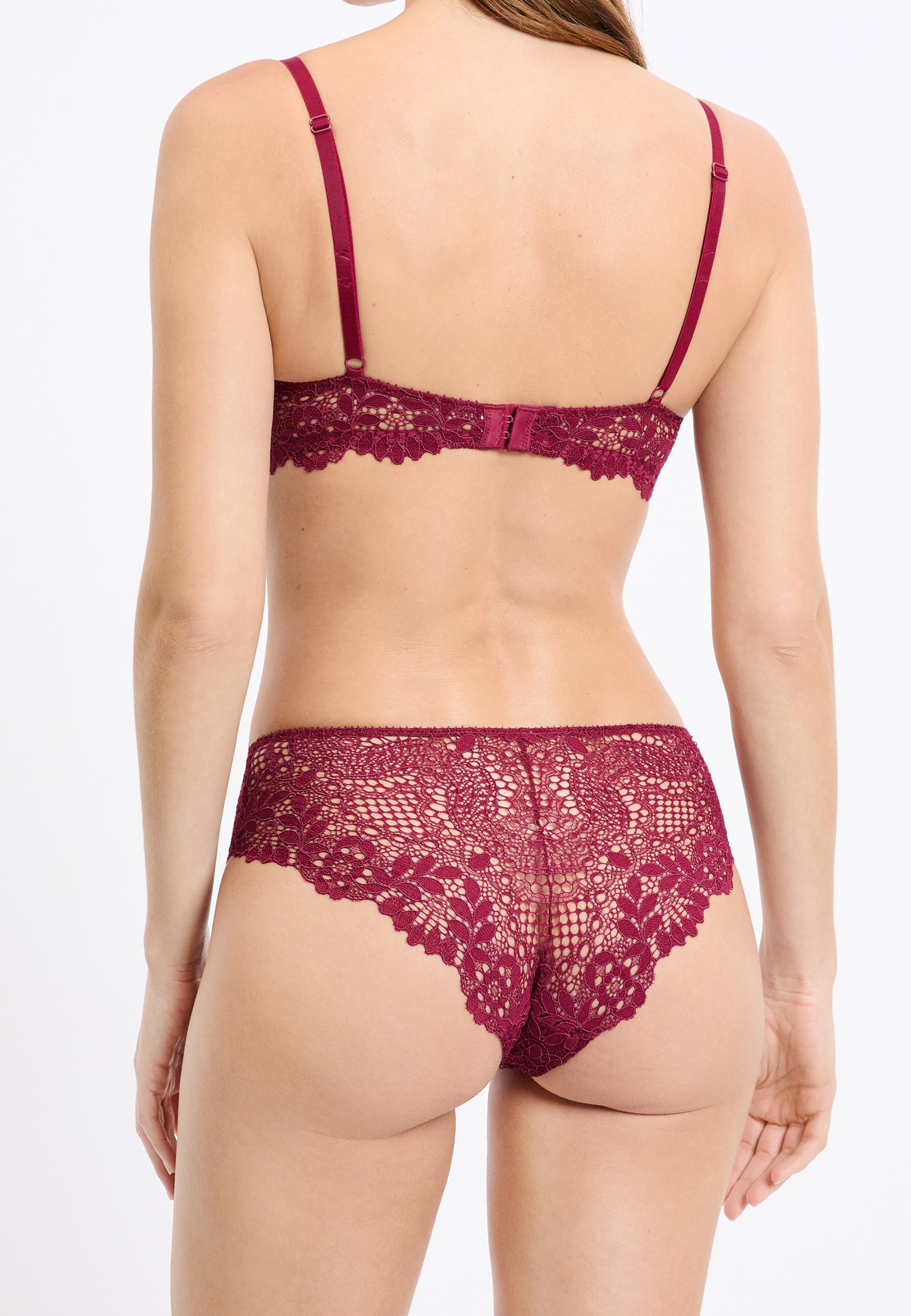 Panty 'Success' di ETAM in rosso