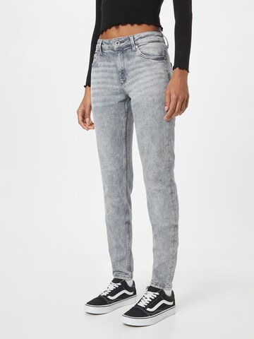 Skinny Jeans 'Sadie' di QS in grigio: frontale