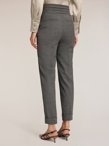Regular Pantalon MOTIVI en gris