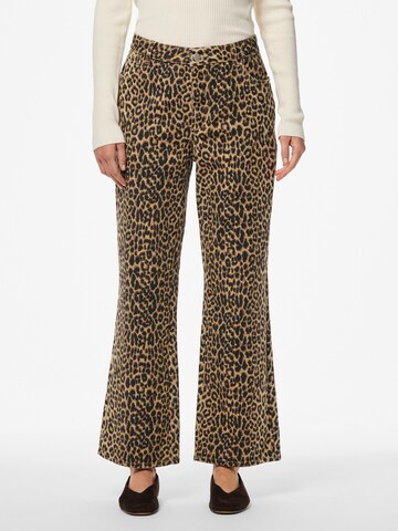 PIECES Regular Jeans 'PCSalume' in Brown: front