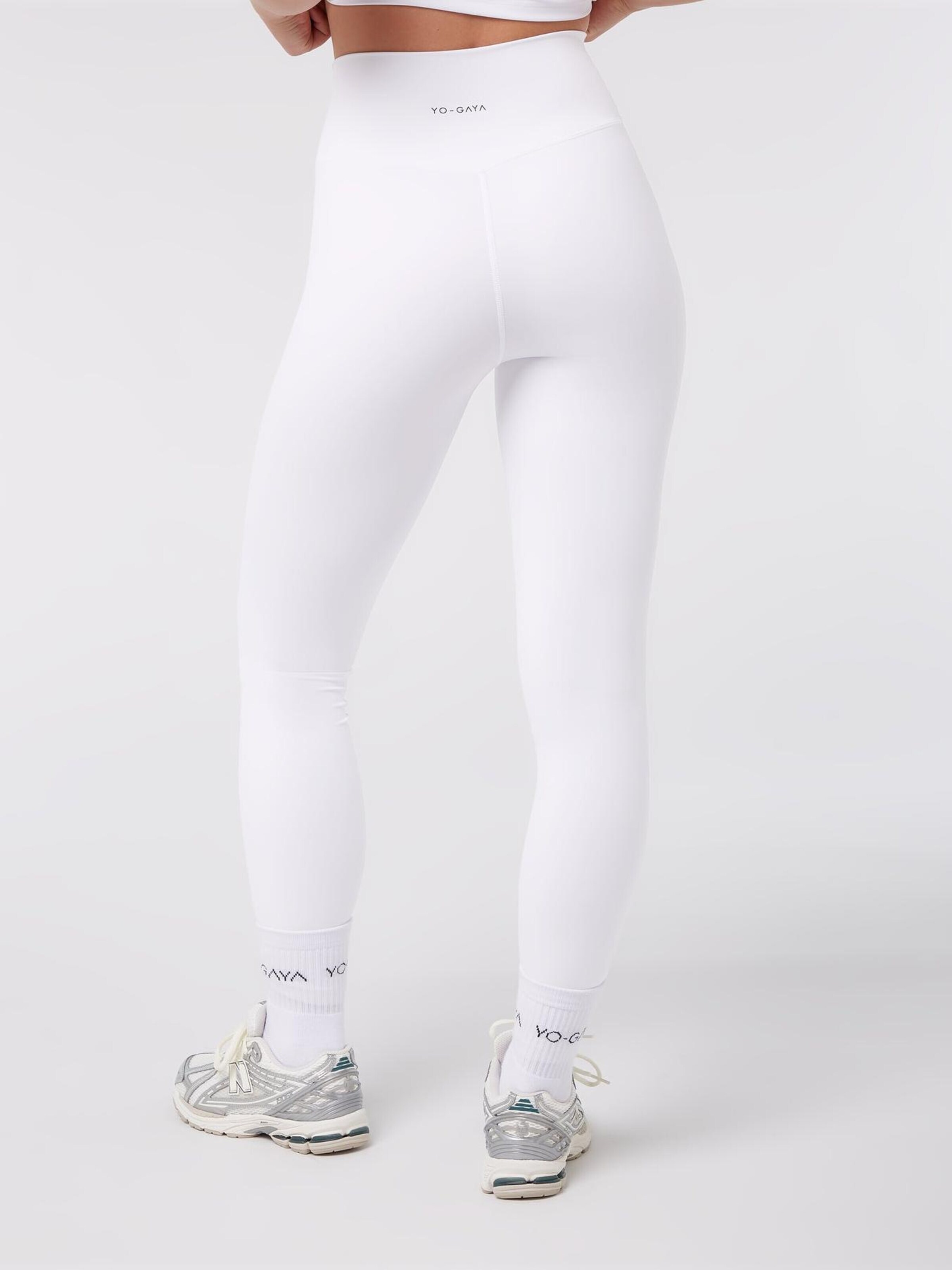 YO-GAYA Skinny Leggings in White