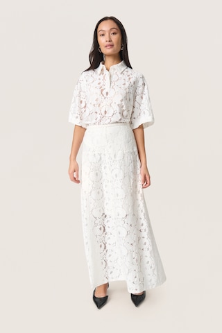 Jupe 'Taya' SOAKED IN LUXURY en blanc