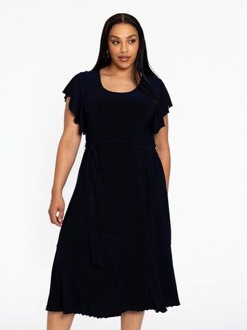 YOEK Kleid in Blau: Vorderseite