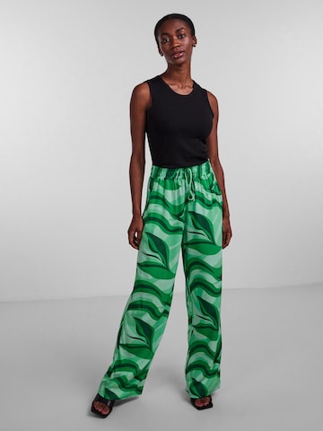 Y.A.S Wide leg Broek 'Swirl' in Groen