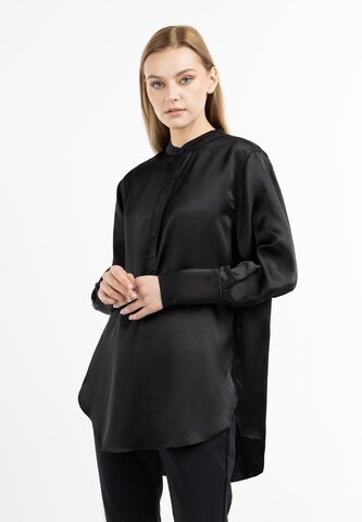 DreiMaster Klassik Blouse in Black: front