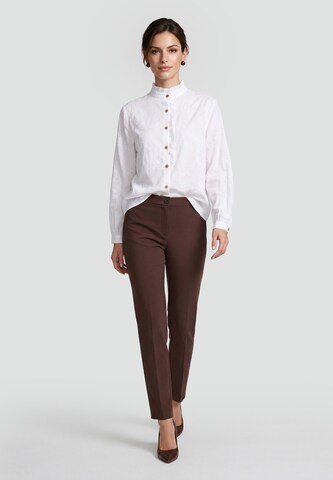Usha - Blusa en blanco