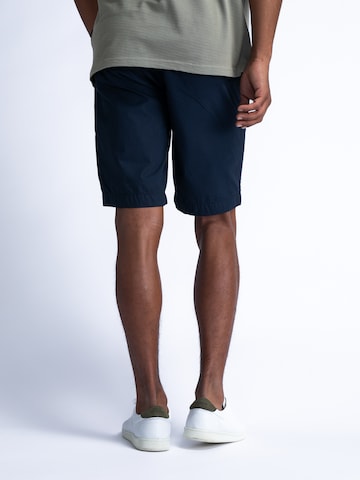 Petrol Industries Regular Shorts in Blau