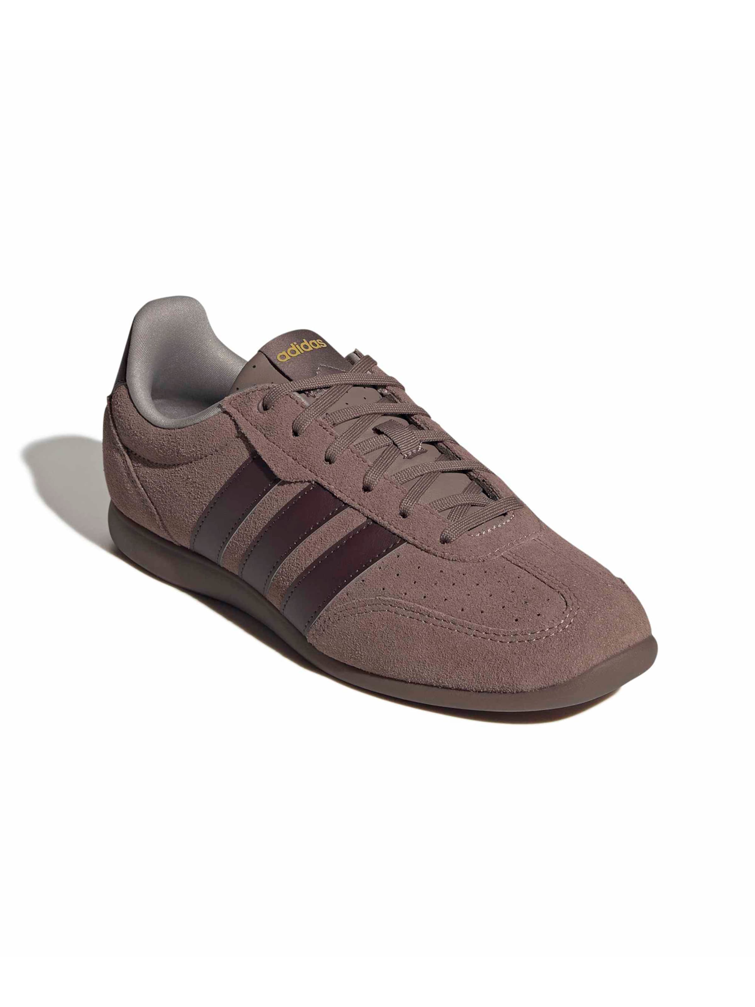 ADIDAS SPORTSWEAR Σνίκερ χαμηλό 'BARREDA LO' σε καφέ: μπροστά